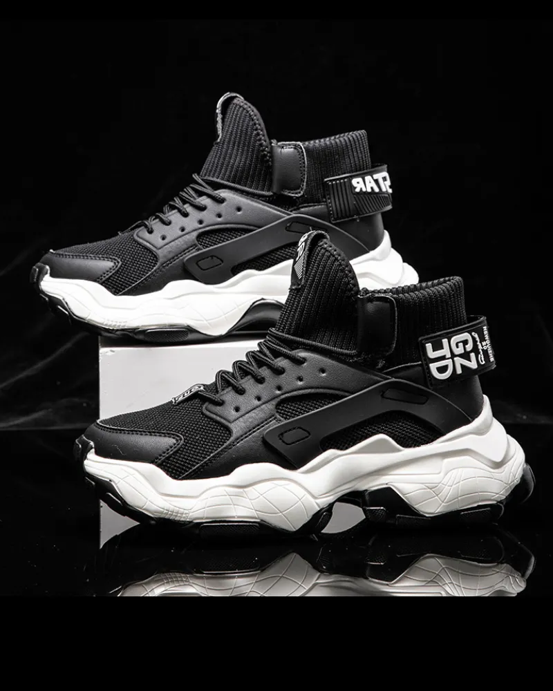 Breathable Lightweight Techwear Sneakers