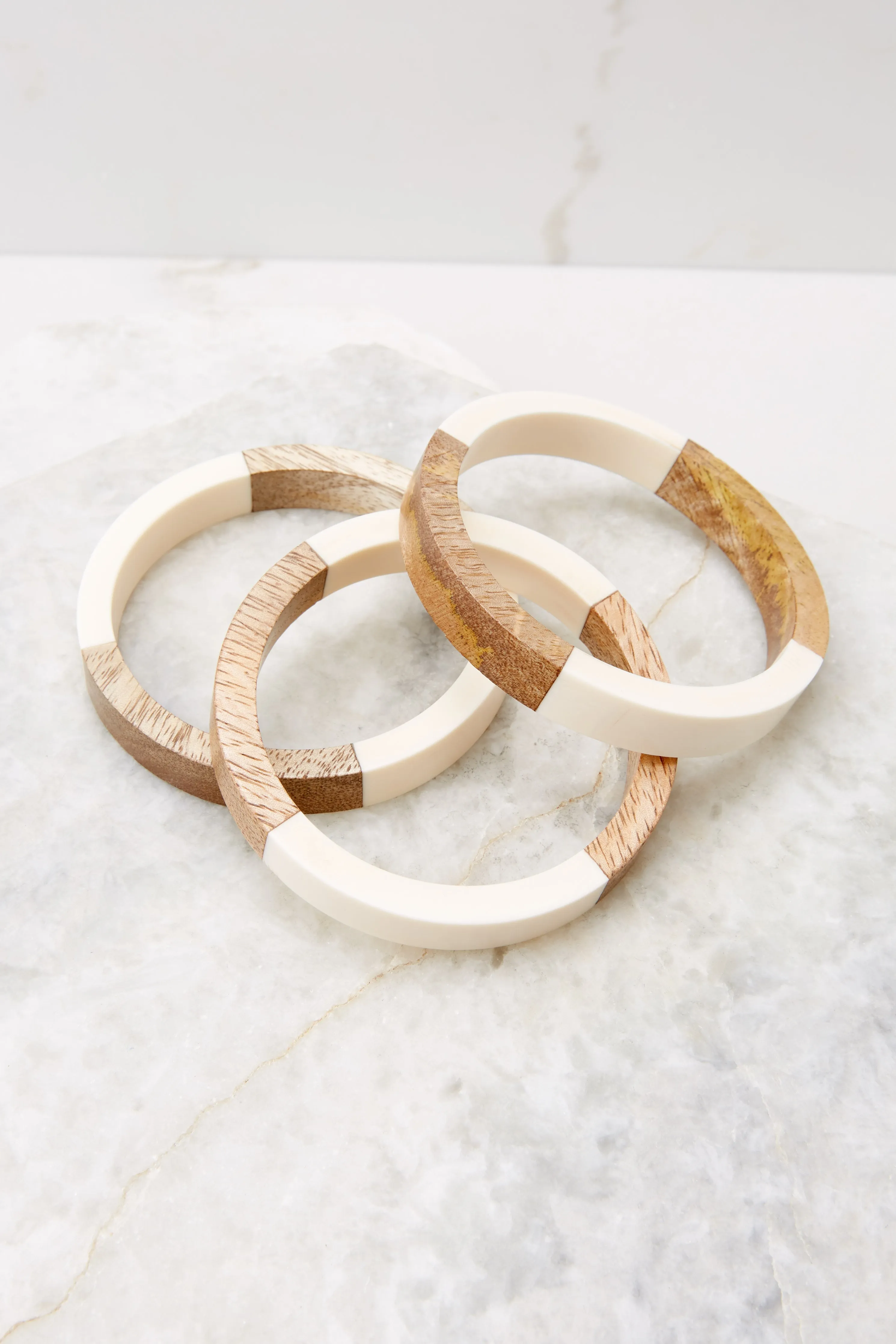 Cool Trends Ivory And Brown Bracelet