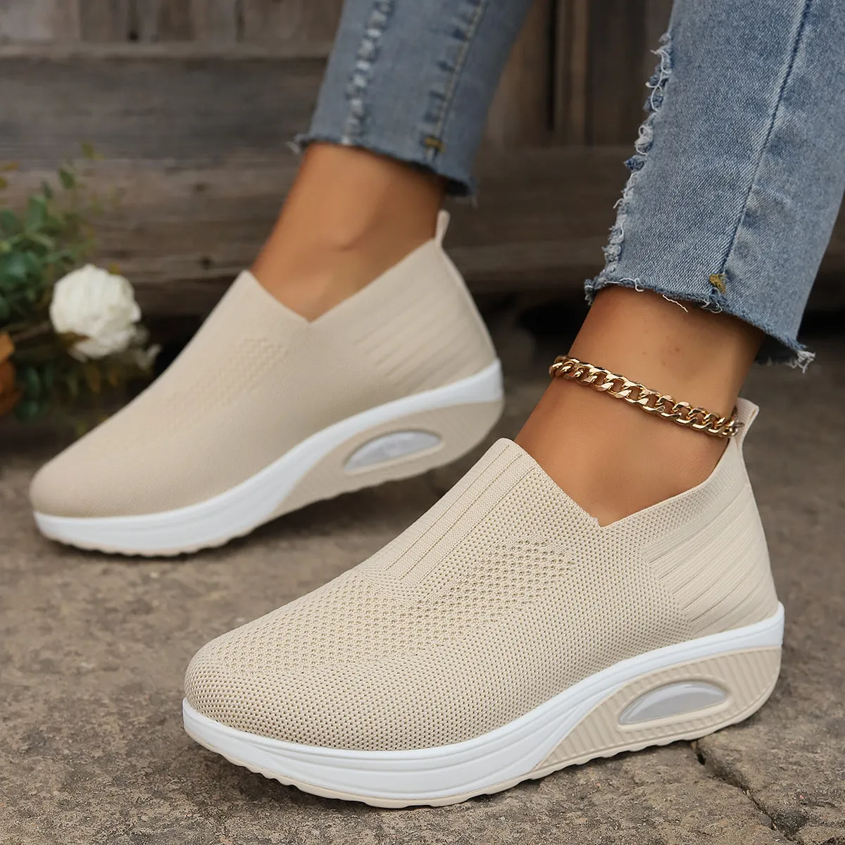 Juliet - Breathable Lace-up Mesh Sneakers for Women