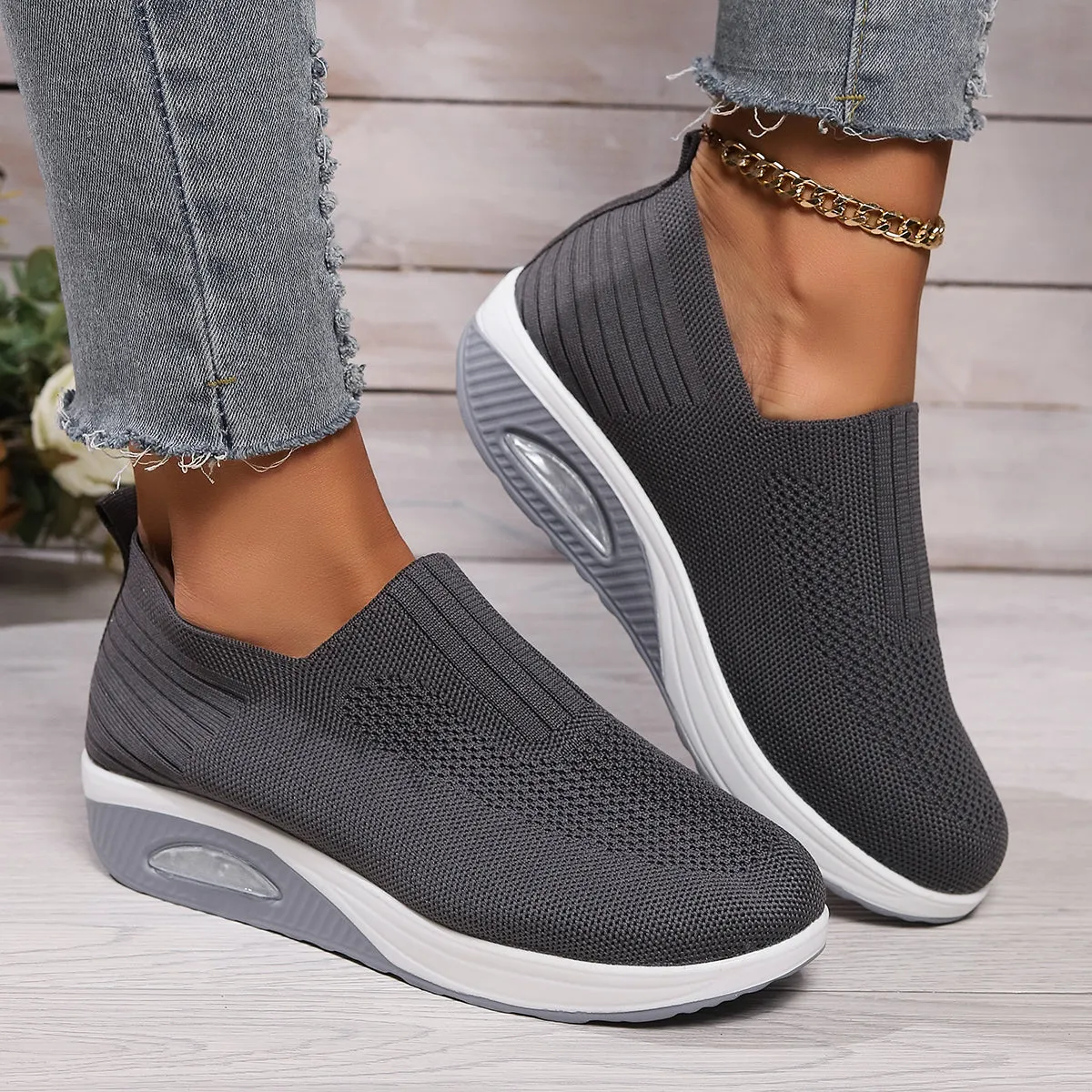 Juliet - Breathable Lace-up Mesh Sneakers for Women