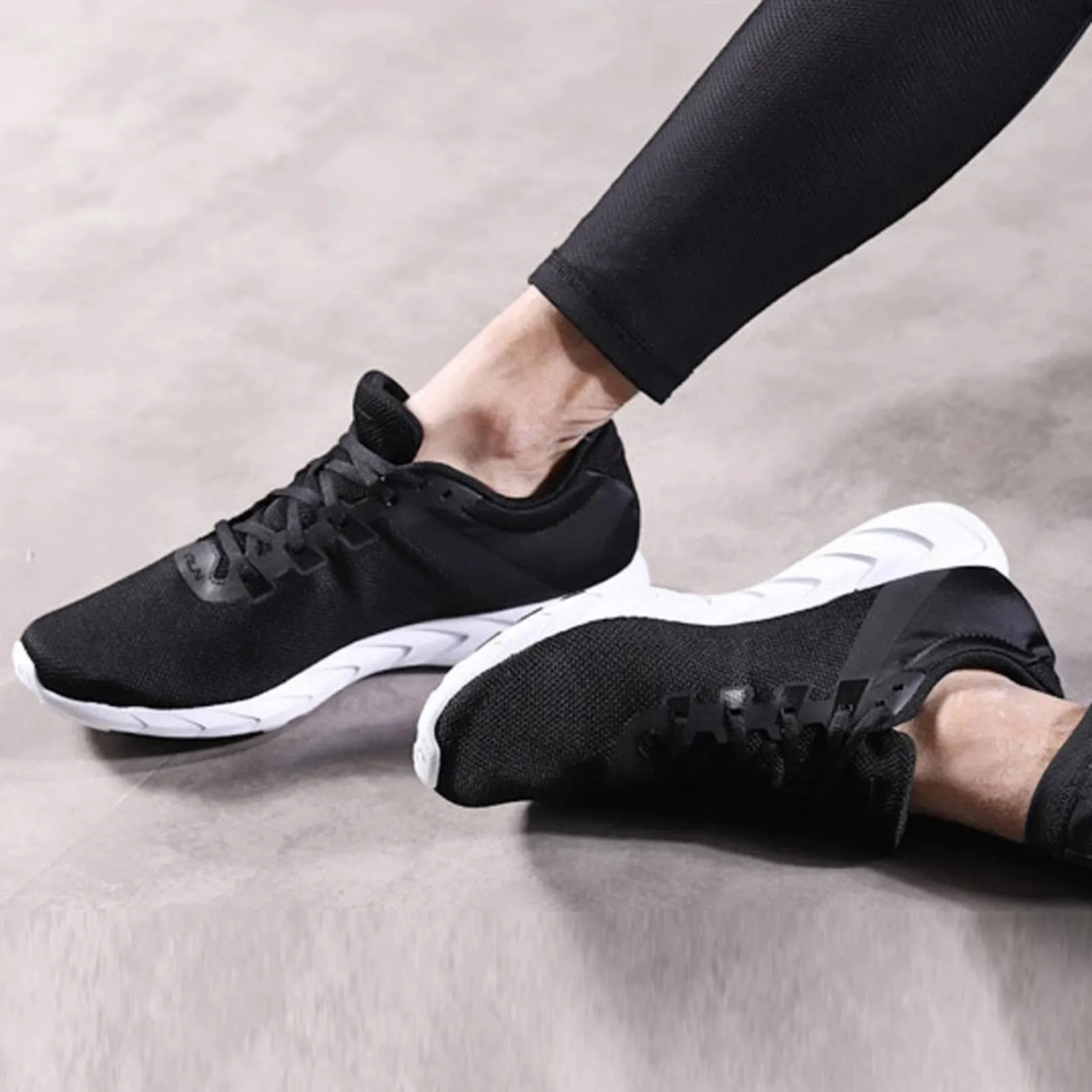 Men's Light Running Breathable Sneakers