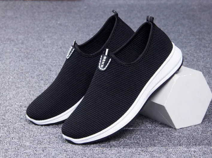 Men's Summer Lightweight Breathable Sneakers